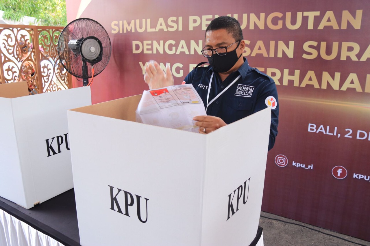 Ikut Simulasi Penyederhanaan Surat Suara di Bali, Fritz Paparkan Potensi Masalah Pindah Memilih | Badan Pengawas Pemilihan Umum Republik Indonesia