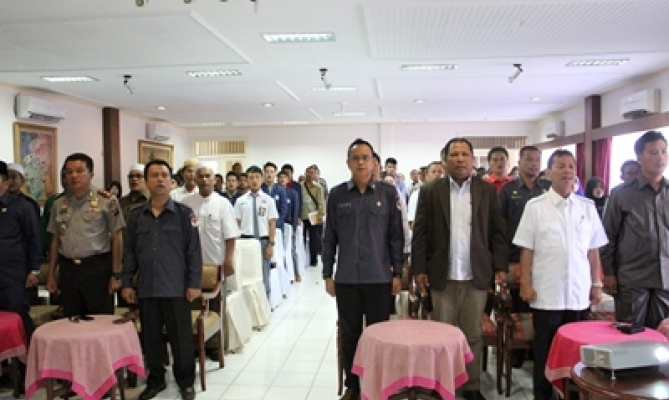 Pimpinan Bawaslu RI Nasrullah dan Bupati Tapsel Syahrul Pasaribu