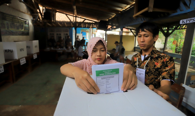 Suasana pemungutan suara lanjutan di Cianjur/Foto: Nurisman